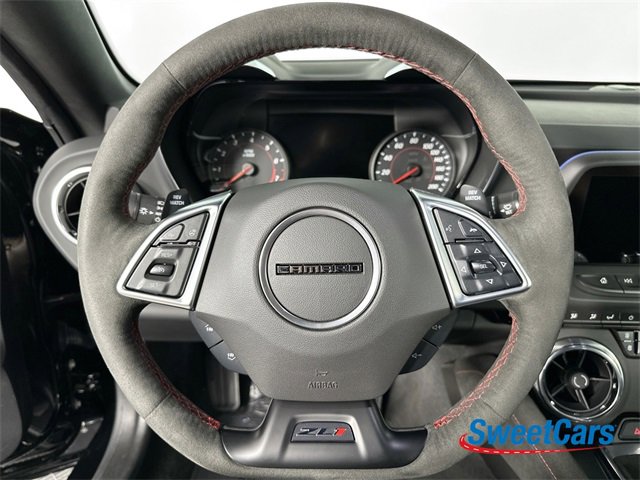 Used 2022 Chevrolet Camaro ZL1 image 15