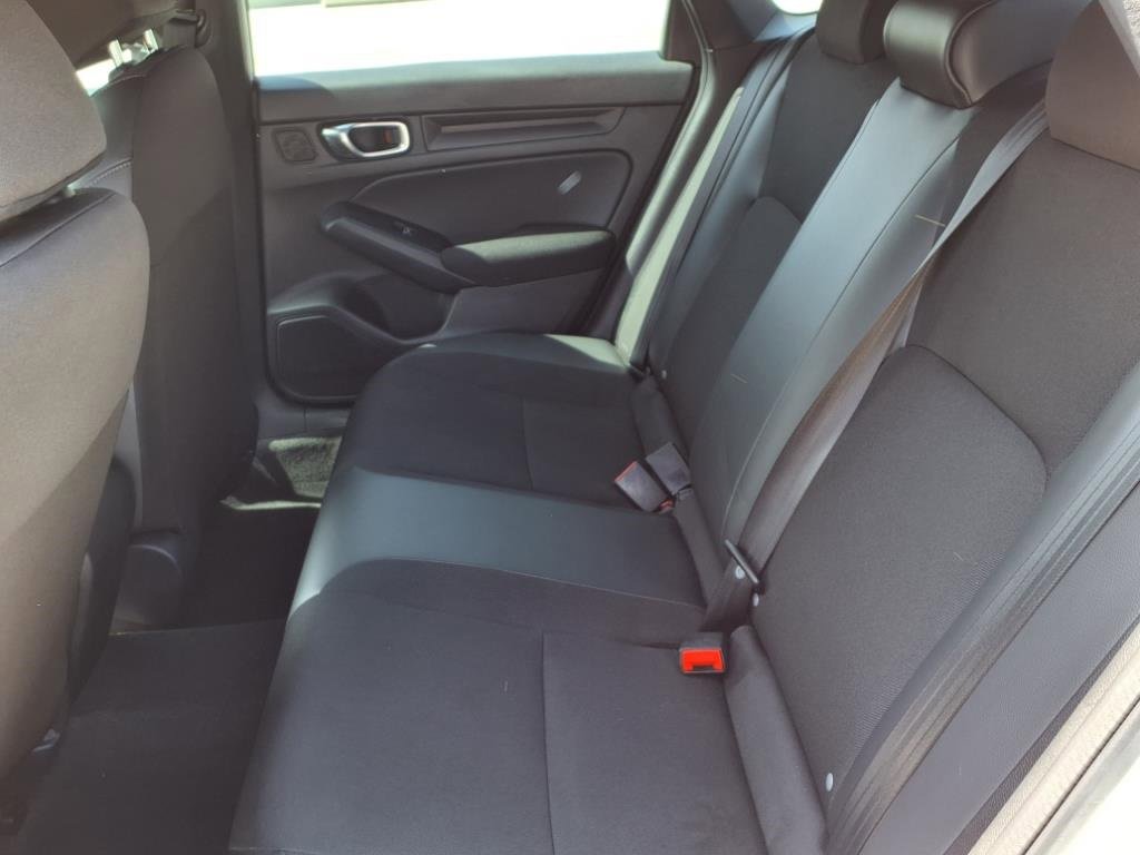 Used 2023 Honda Civic Sport image 9