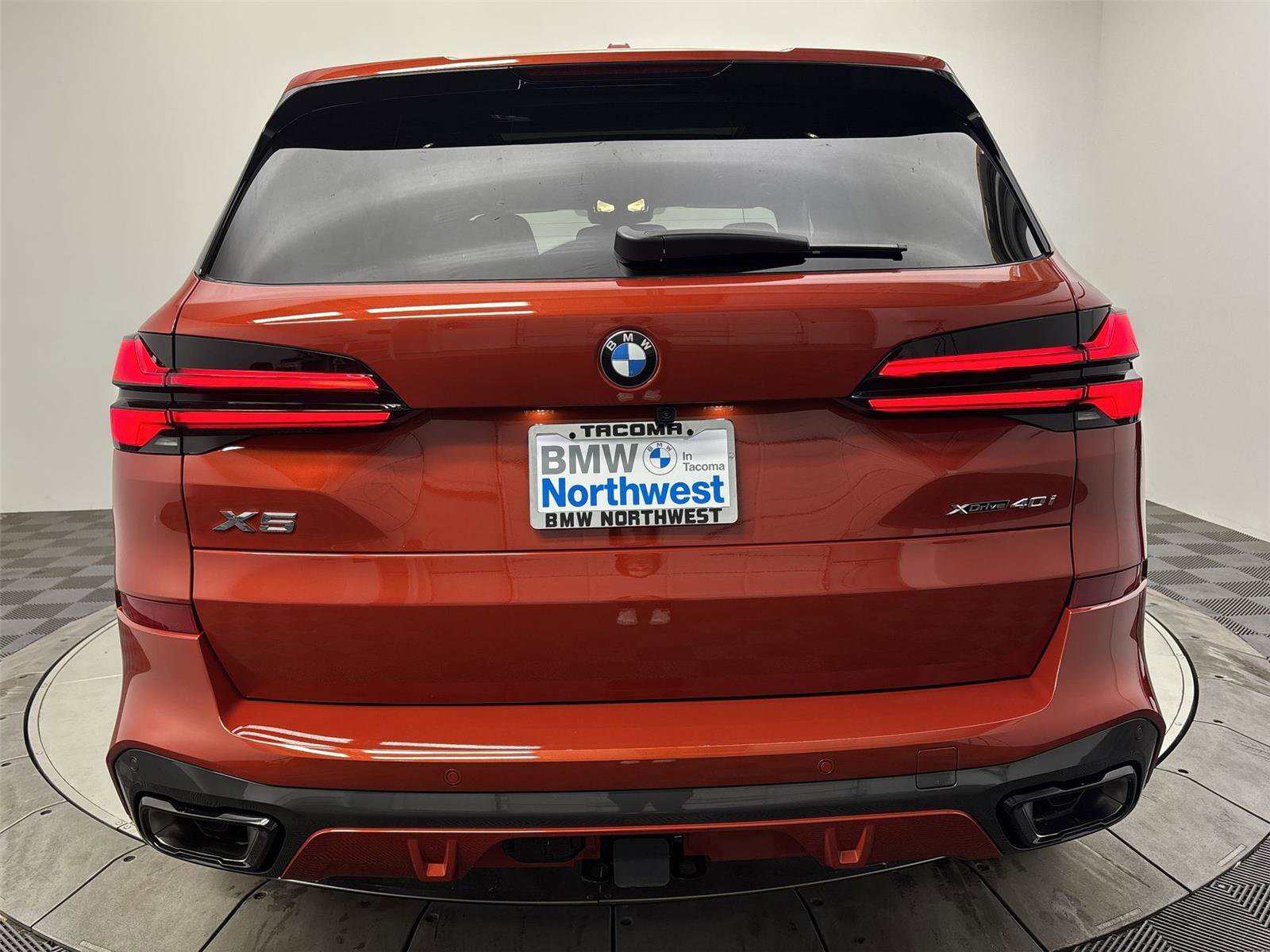 New 2026 BMW X5 xDrive40i w/ Executive Package image 15