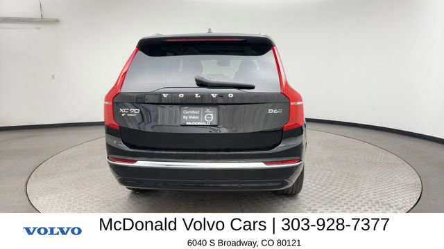 Certified 2025 Volvo XC90 B6 Plus AWD/4WD image 3