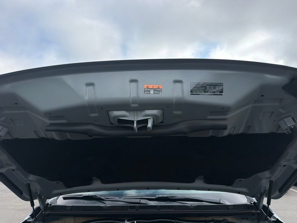 New 2027 Nissan Frontier PRO-4X w/ Pro Convenience Package AWD/4WD image 33