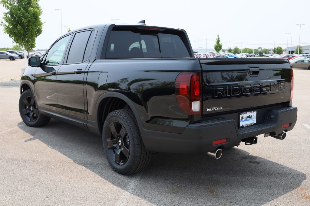 New 2026 Honda Ridgeline Black Edition image 4