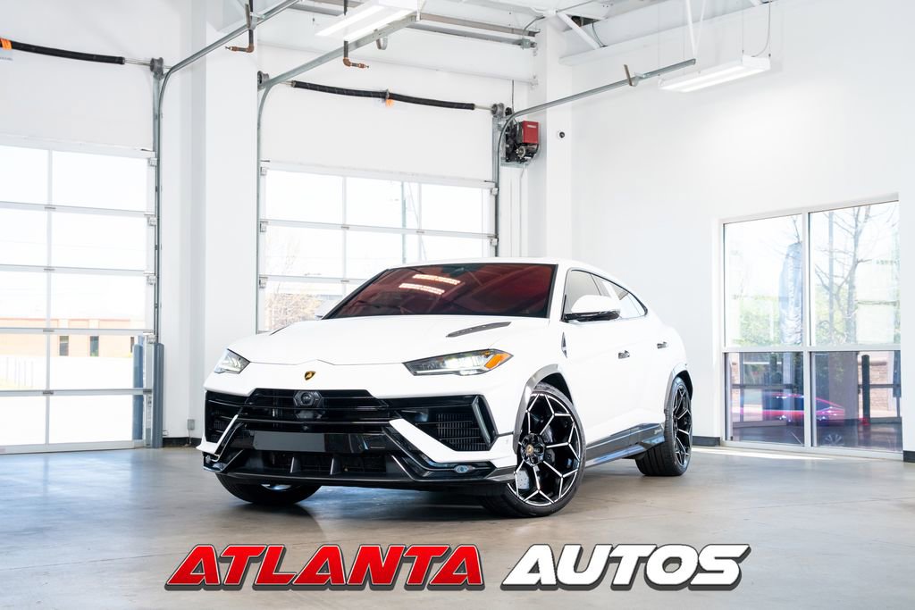 Used 2024 Lamborghini Urus Performante image 1