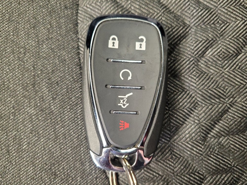 Used 2022 Chevrolet Equinox LT w/ Driver Convenience Package image 32