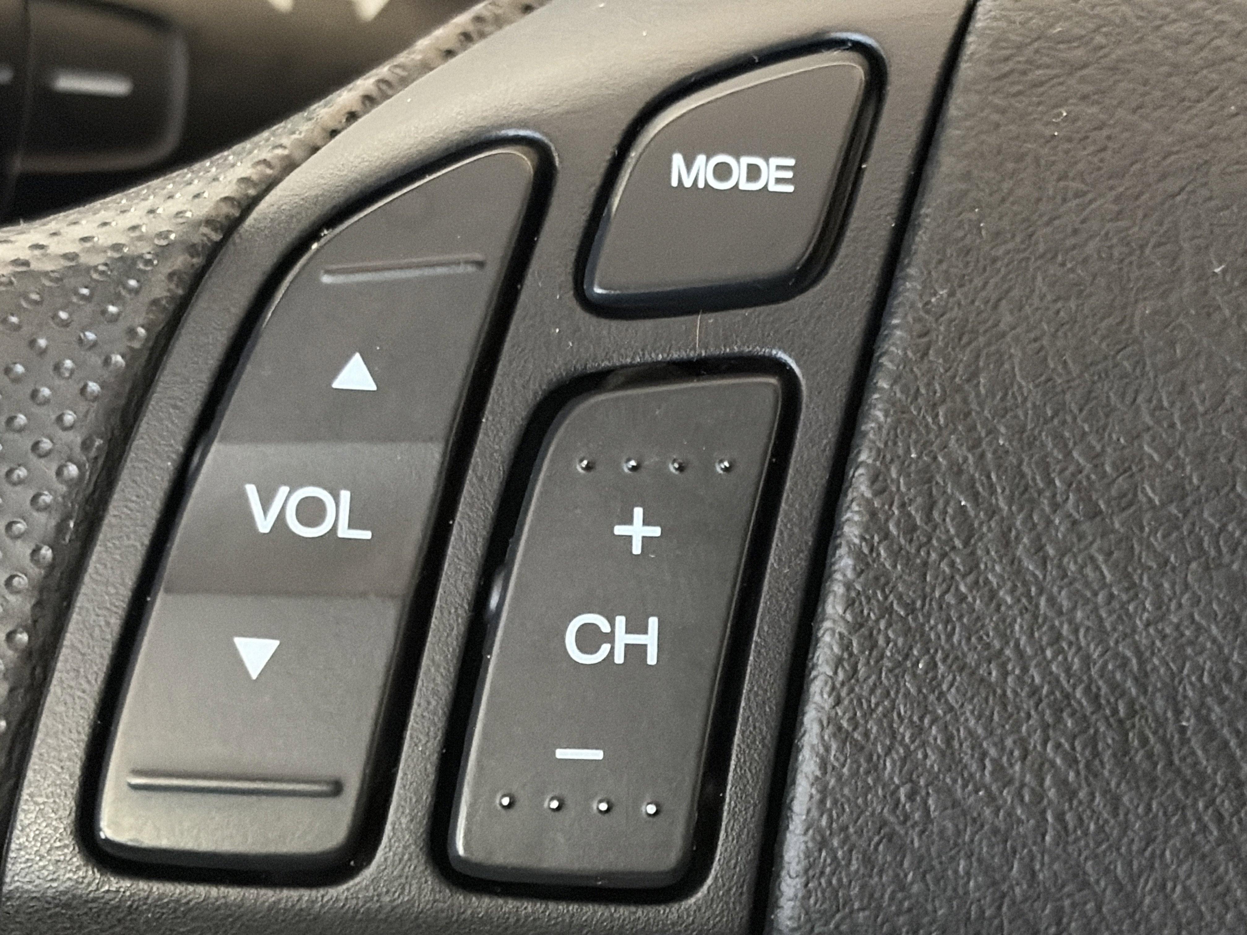 Used 2010 Honda CR-V EX image 17