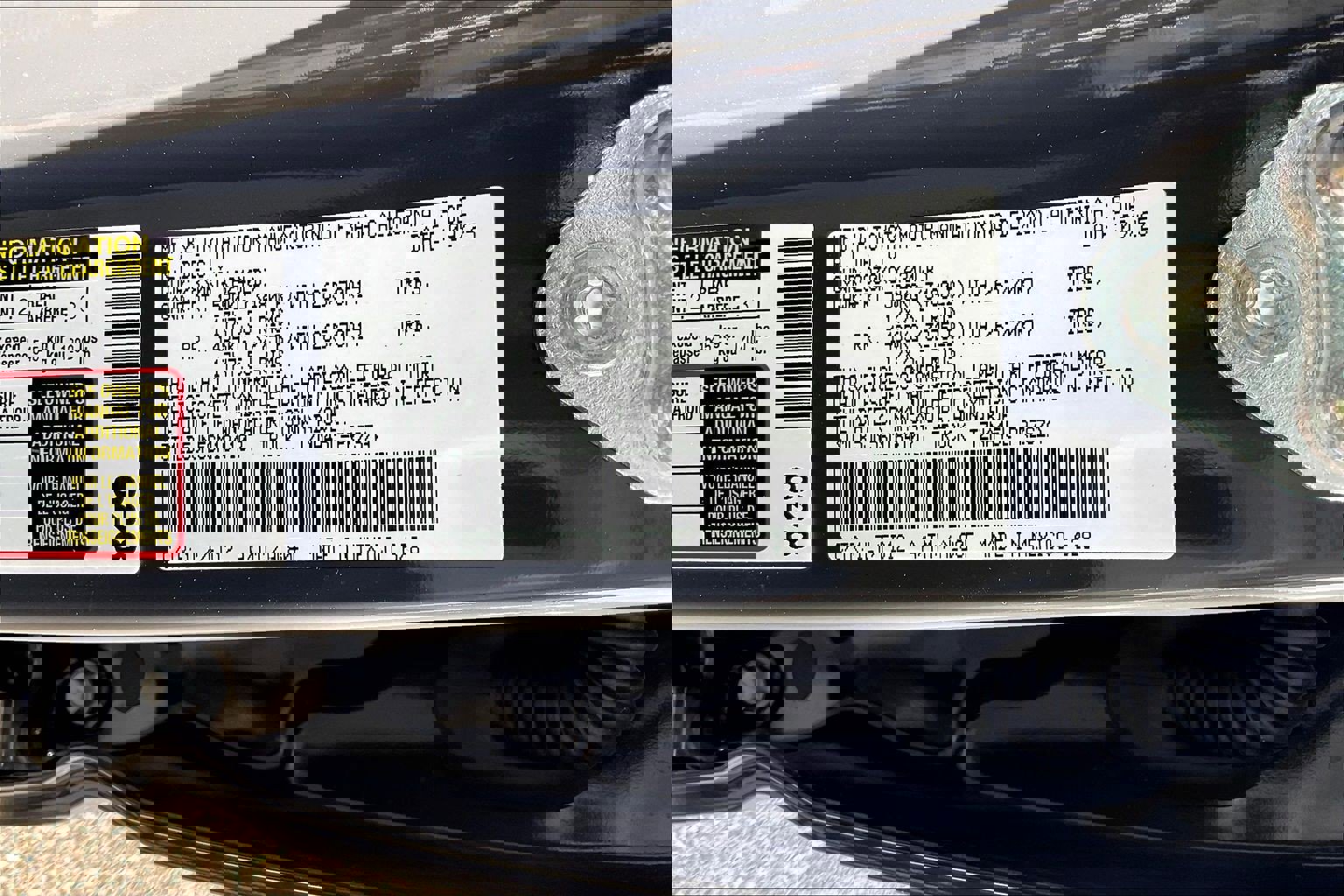 New 2025 Toyota Tacoma TRD Off-Road image 17