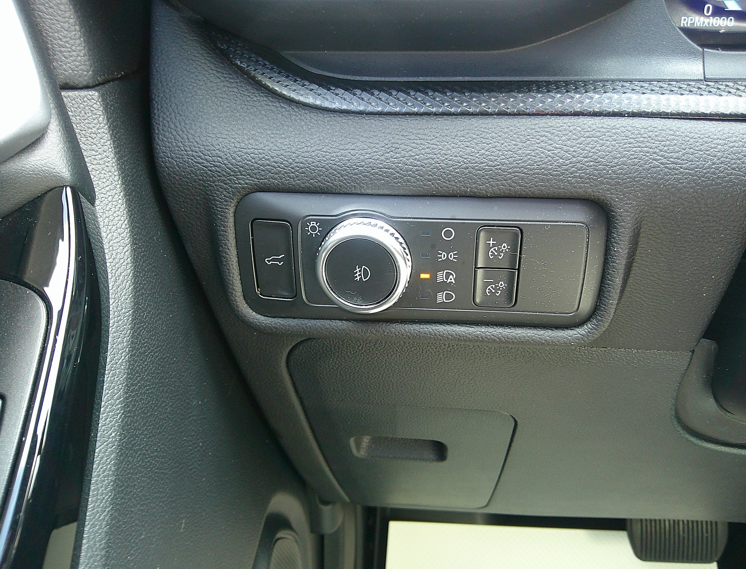 Used 2022 Ford Explorer ST w/ Equipment Group 401A AWD/4WD image 19