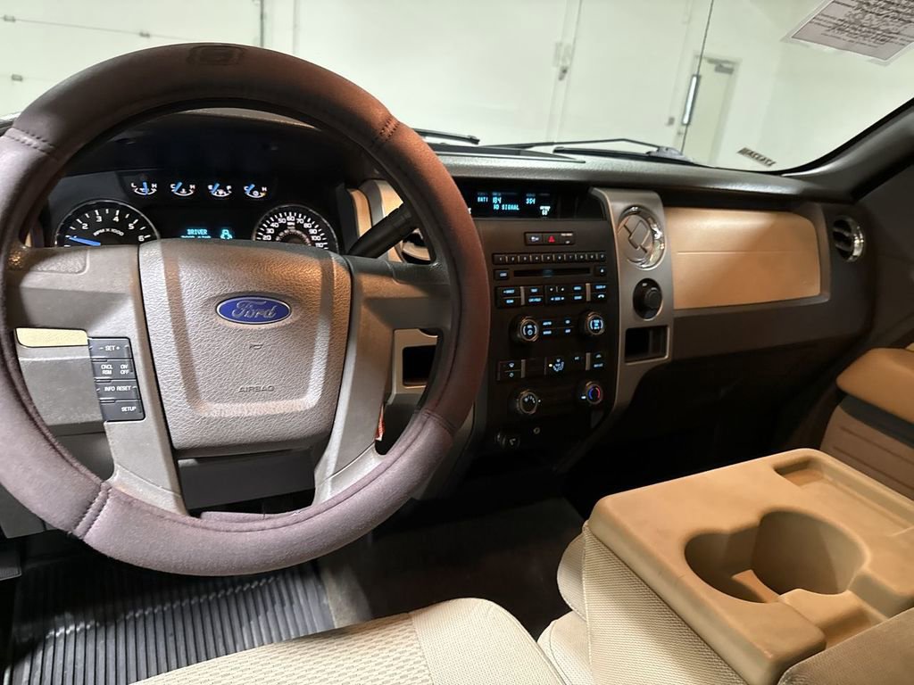 Used 2011 Ford F150 XLT image 10