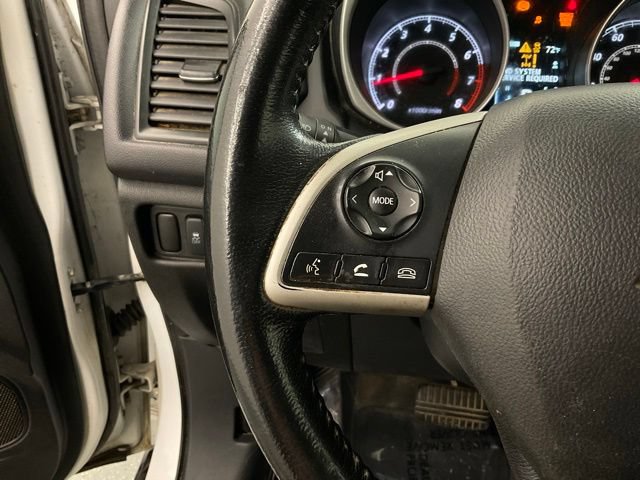 Used 2015 Mitsubishi Outlander Sport ES AWD/4WD image 12