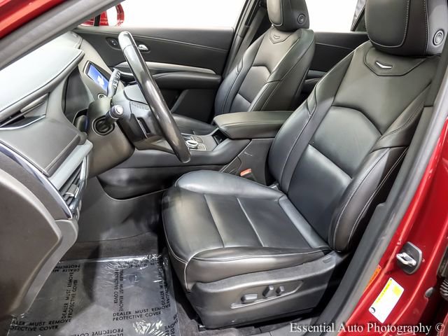 Used 2019 Cadillac XT4 Premium Luxury w/ Cold Weather Package FWD image 10