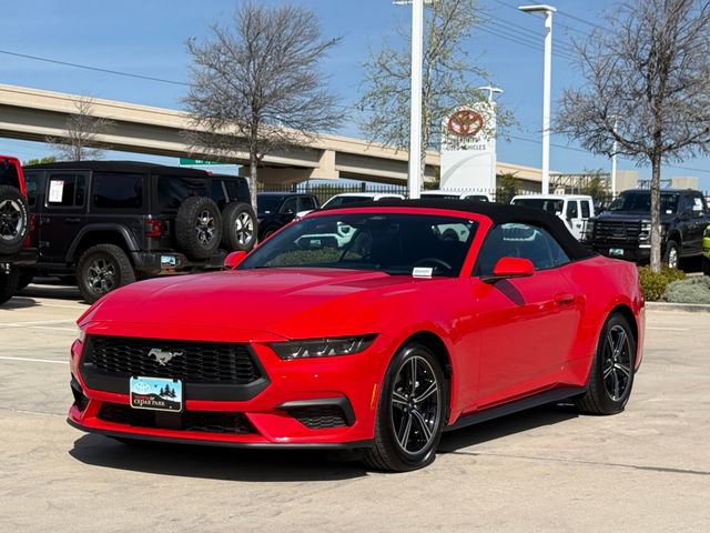 Used 2025 Ford Mustang EcoBoost image 8