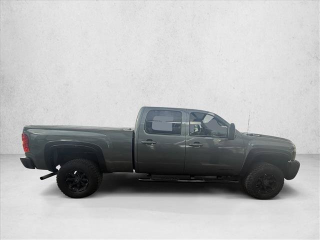 Used 2008 Chevrolet Silverado 2500 LTZ w/ Safety Package AWD/4WD video 4