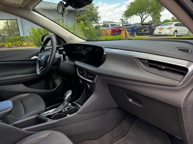 Used 2025 Buick Encore GX Preferred image 10