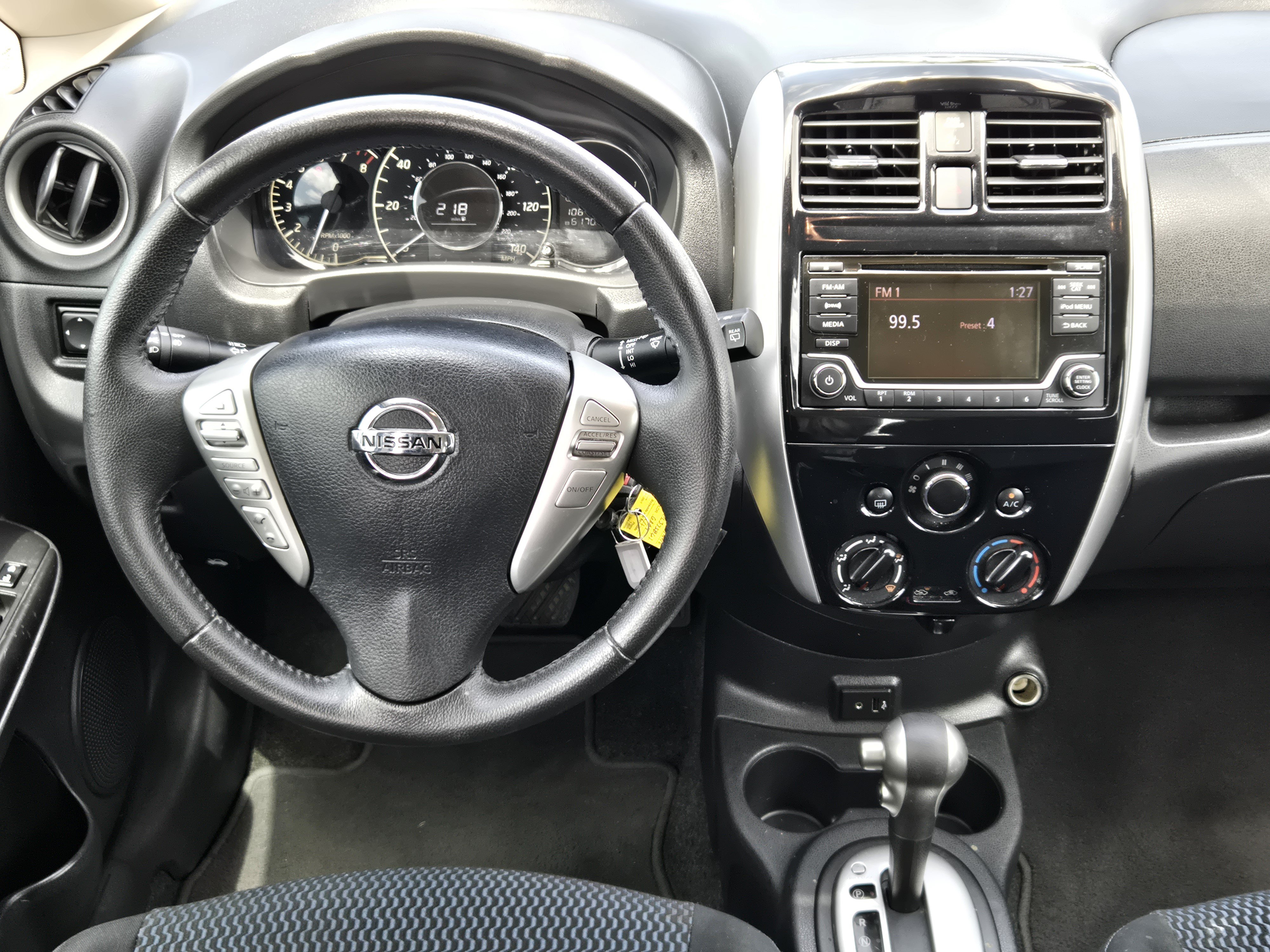 Used 2017 Nissan Versa Note SV w/ SV Appearance Package FWD image 30