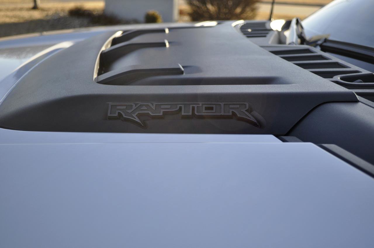 Used 2025 Ford F150 Raptor image 5