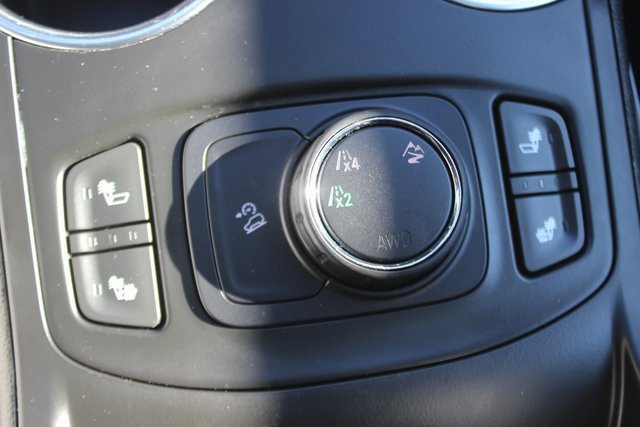 Used 2018 GMC Terrain SLE w/ Driver Convenience Package image 11