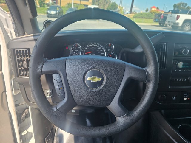 Used 2018 Chevrolet Express 2500 w/ Driver Convenience Package RWD image 20