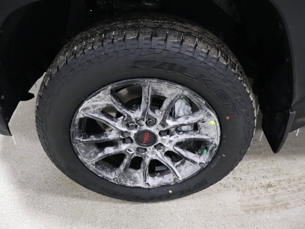 New 2025 Toyota Tundra Platinum image 7