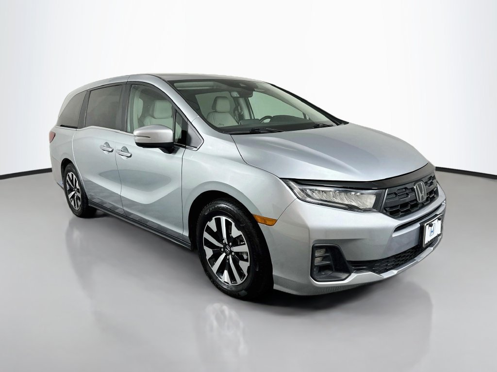 Certified 2025 Honda Odyssey EX-L image 3