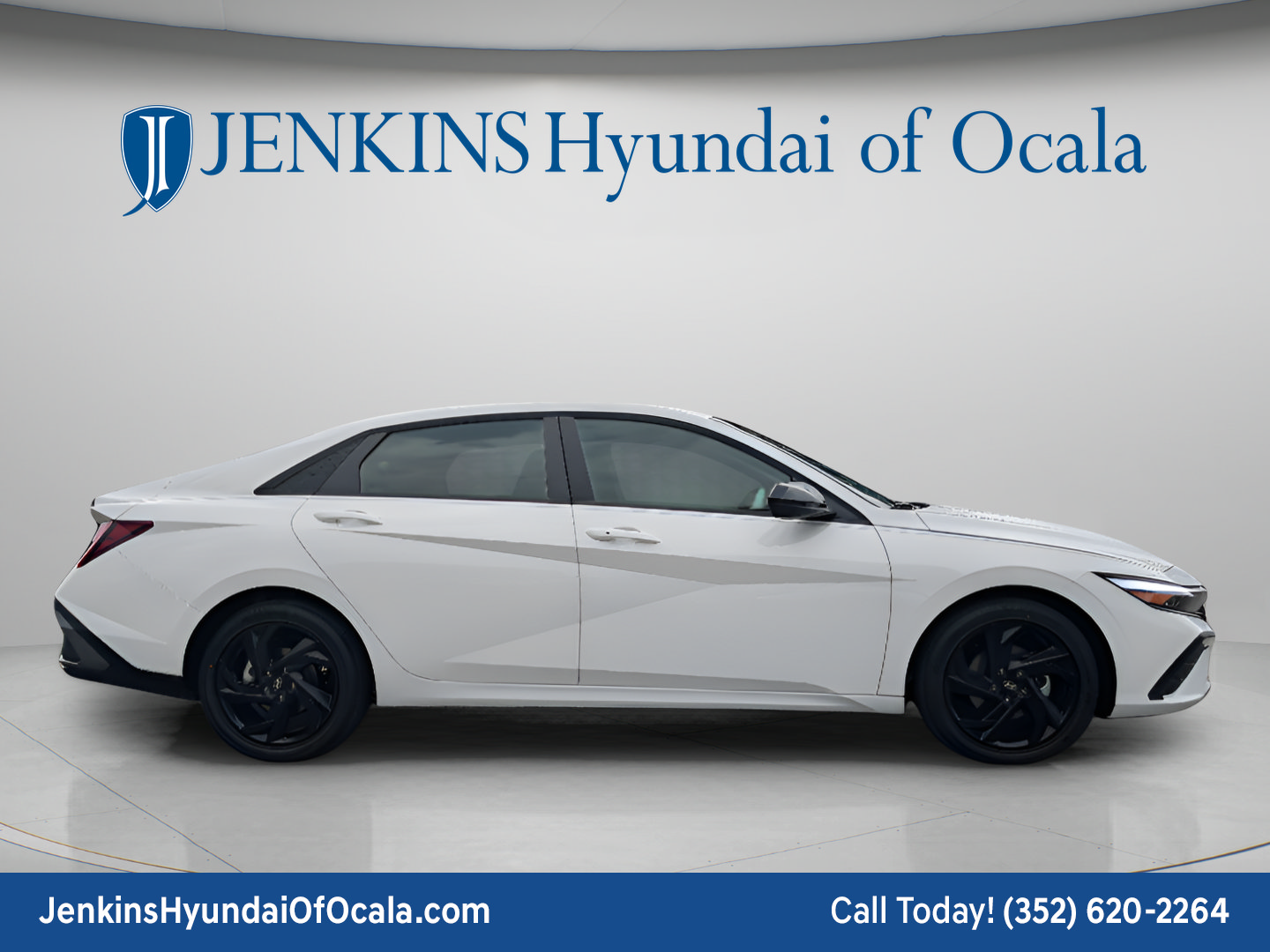 New 2026 Hyundai Elantra SEL Sport FWD image 2