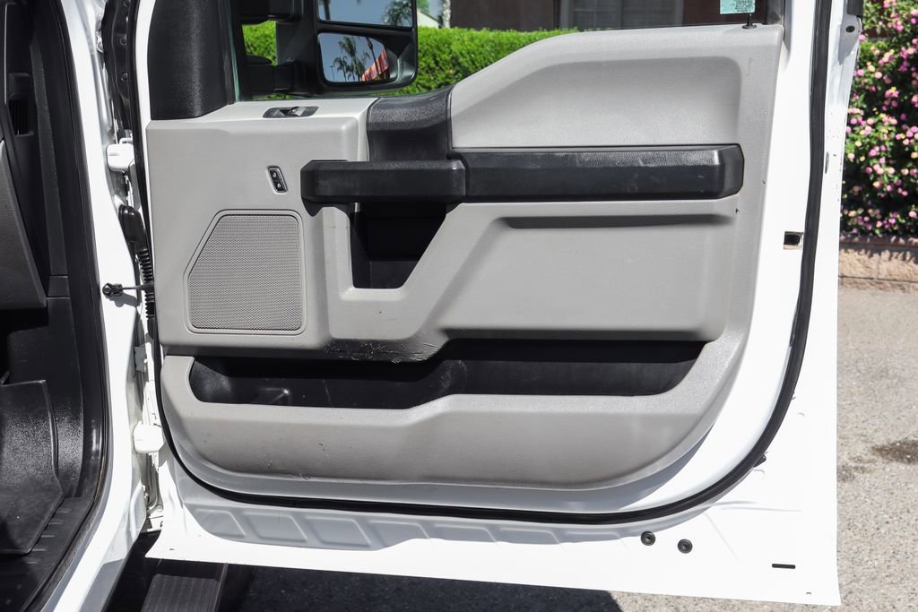 Used 2019 Ford F250 XL w/ Power Equipment Group AWD/4WD image 30