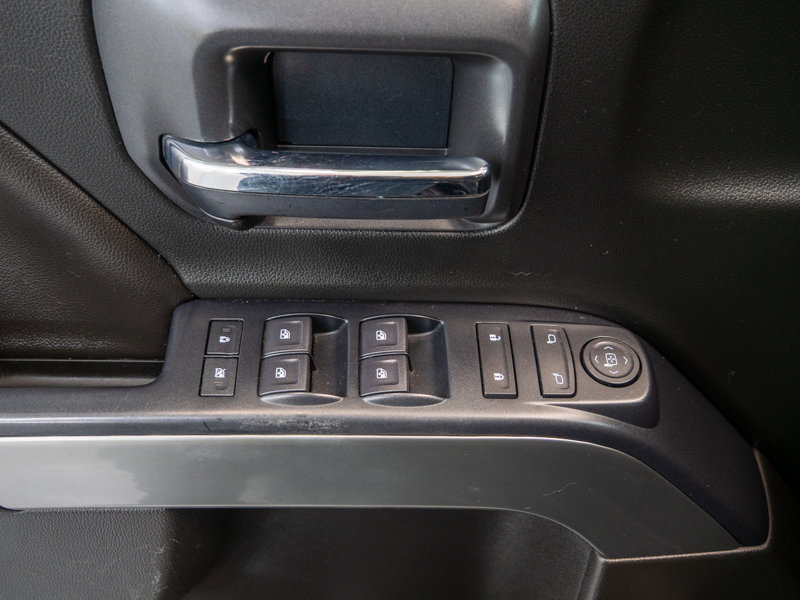Used 2019 Chevrolet Silverado 1500 LT AWD/4WD image 10