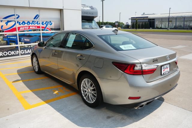 Used 2017 Lexus ES 350 FWD image 34