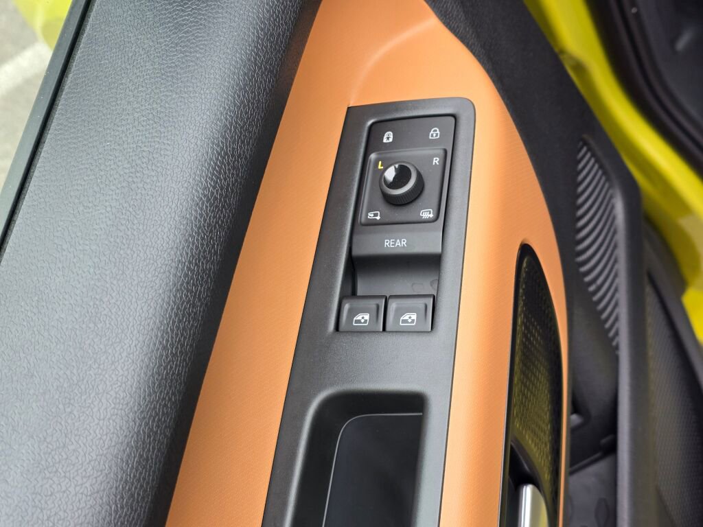 New 2025 Volkswagen ID. Buzz Pro S Plus image 21