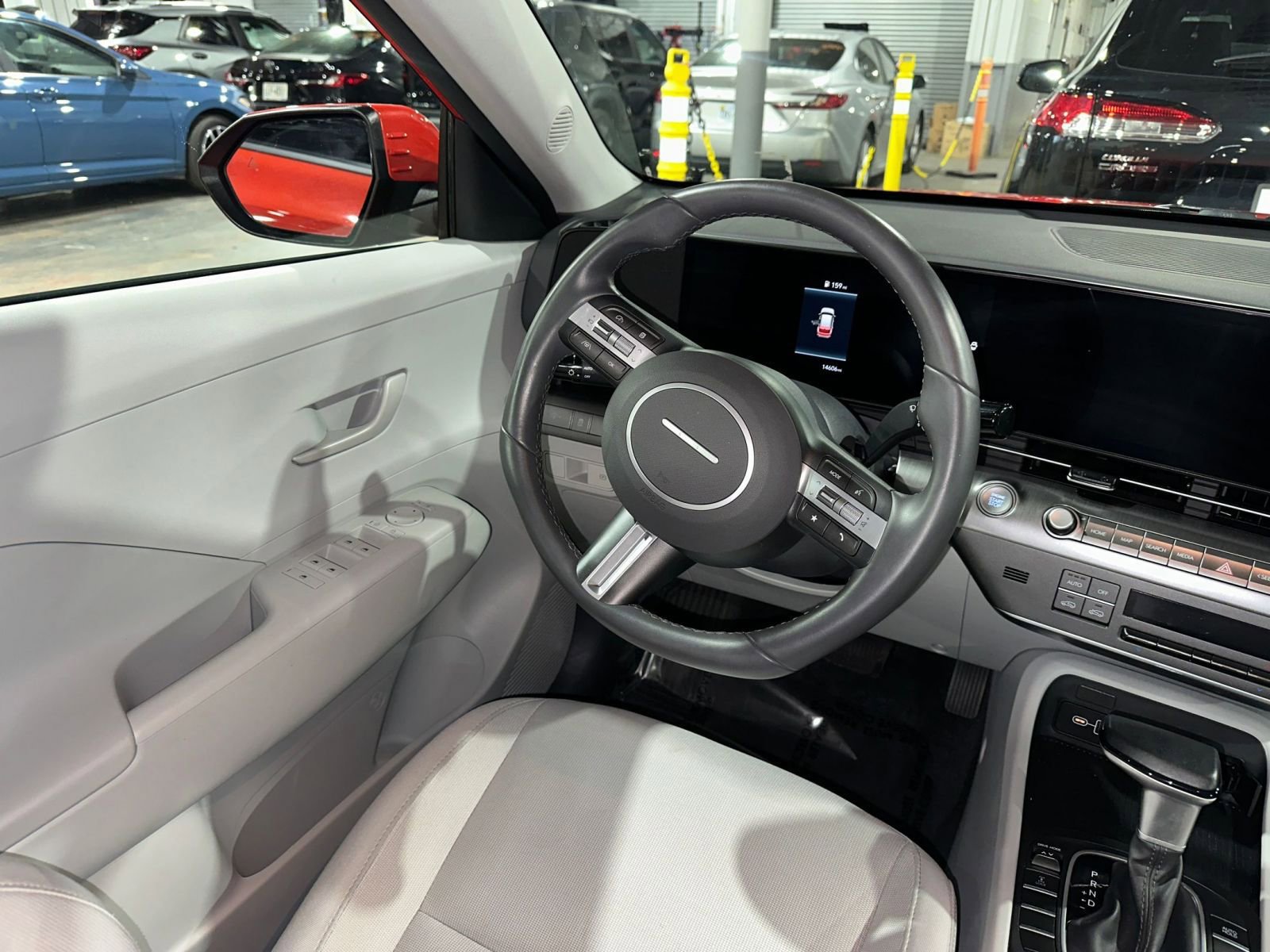 Used 2025 Hyundai Kona SEL image 34