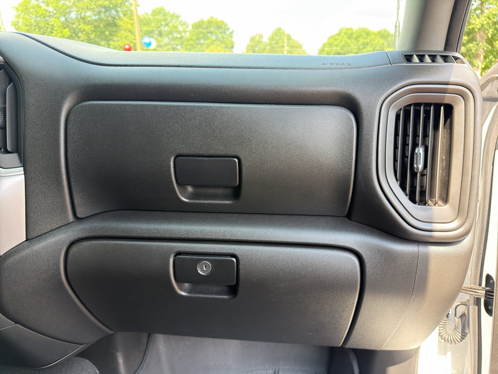 Used 2025 Chevrolet Silverado 2500 Custom AWD/4WD image 21
