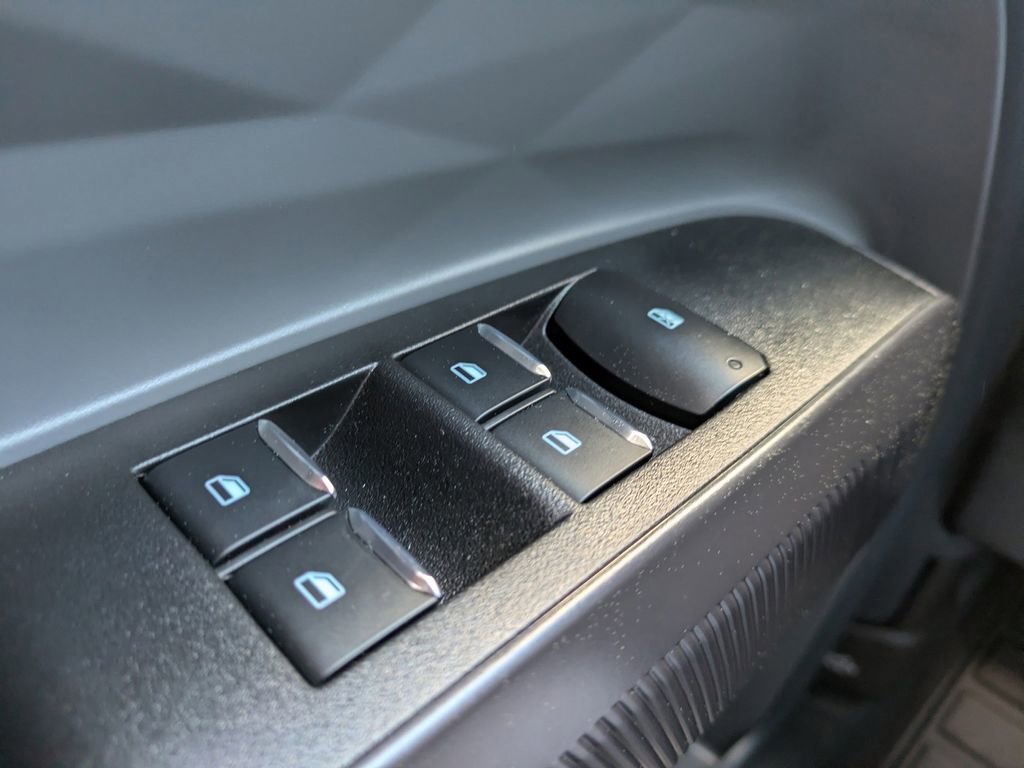 New 2026 Ford Maverick XL image 24