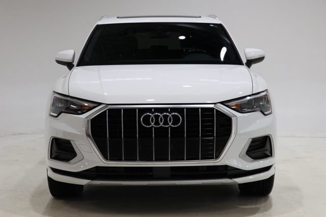 Used 2020 Audi Q3 2.0T Premium AWD/4WD image 3