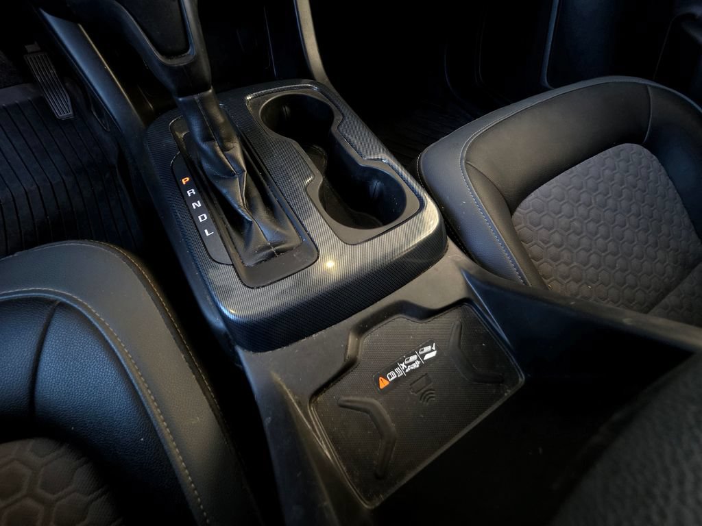 Used 2020 Chevrolet Colorado Z71 AWD/4WD image 35