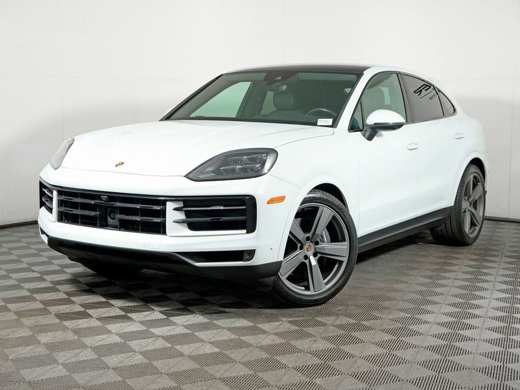 Certified 2024 Porsche Cayenne Coupe AWD/4WD image 1
