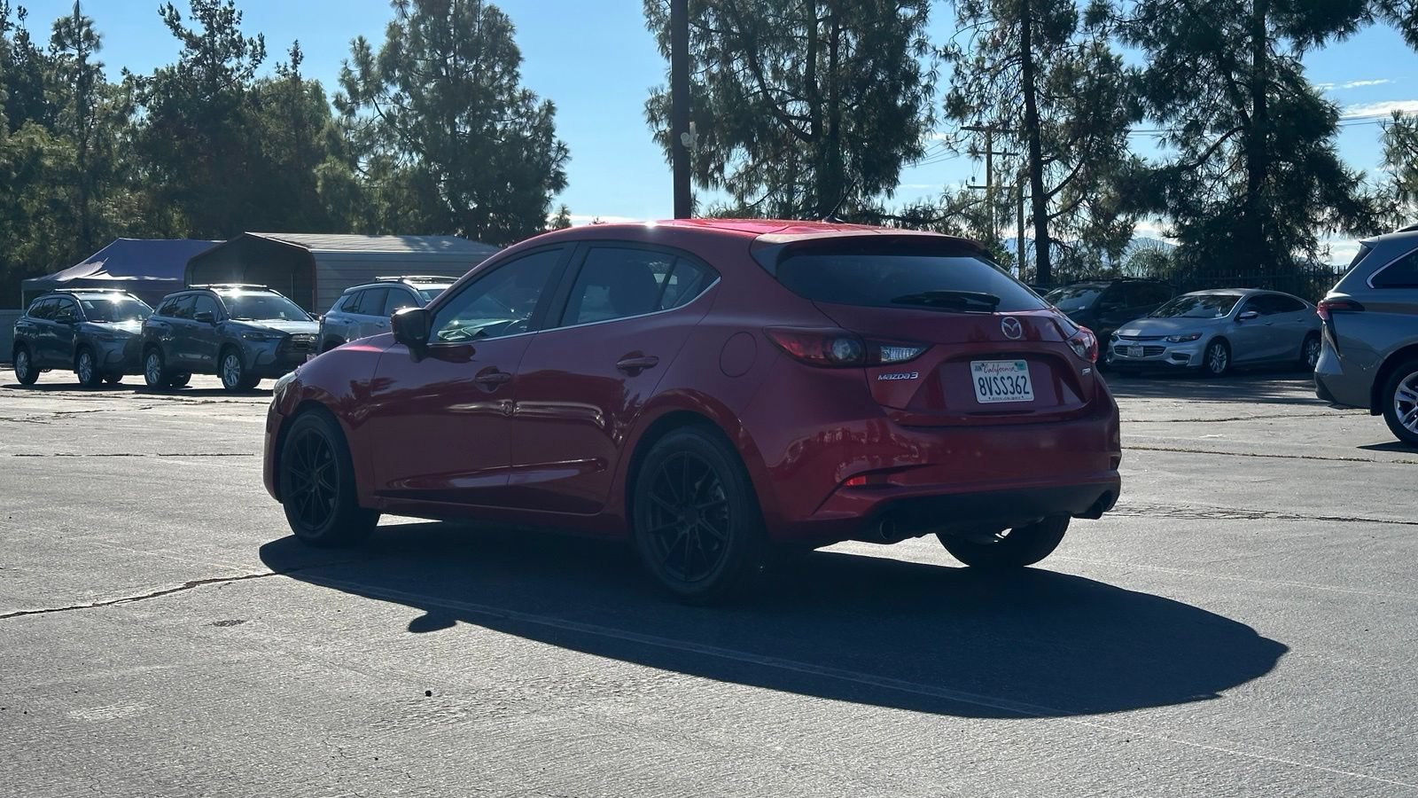 Used 2017 MAZDA MAZDA3 Touring FWD image 3