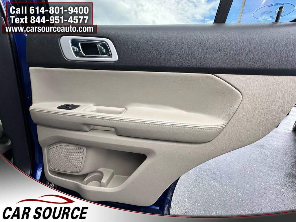 Used 2014 Ford Explorer XLT w/ Equipment Group 202A AWD/4WD image 25
