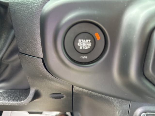 Used 2023 Jeep Gladiator Rubicon w/ Trailer Tow Package AWD/4WD image 33