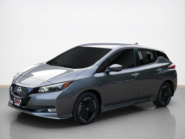 Certified 2025 Nissan Leaf SV Plus FWD image 7