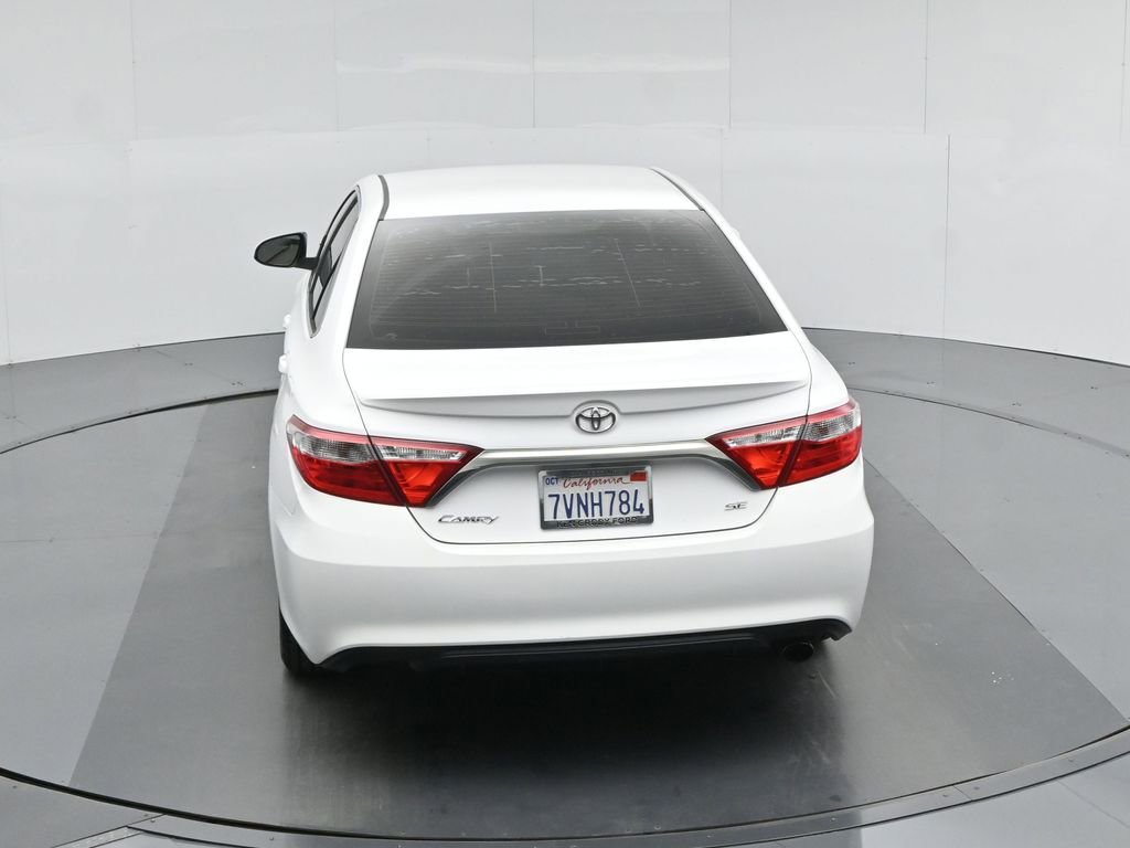 Used 2017 Toyota Camry SE image 29
