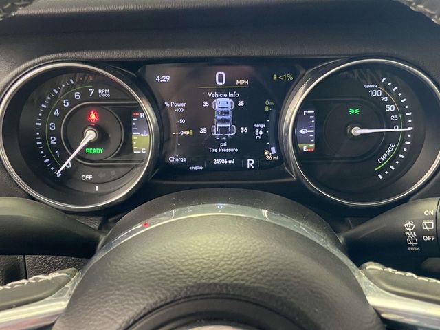 Used 2023 Jeep Wrangler Unlimited Sahara w/ Cold Weather Group image 31