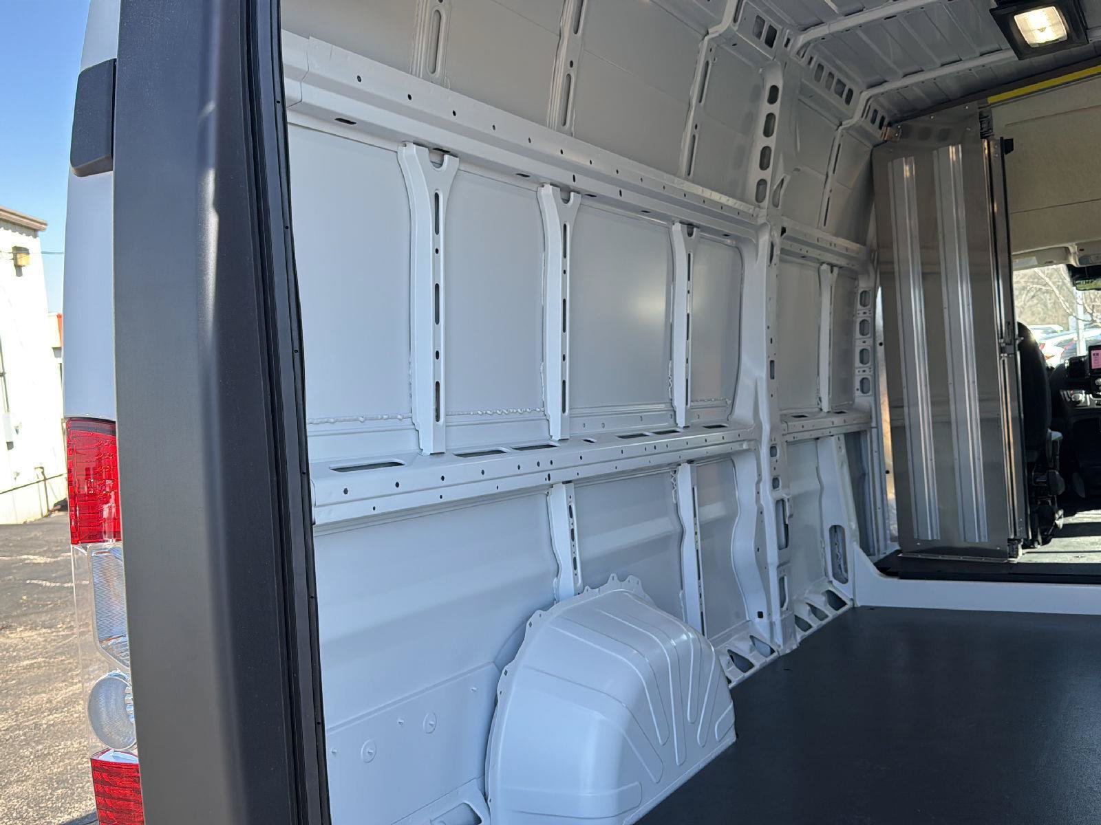 New 2025 RAM ProMaster 3500 FWD image 26
