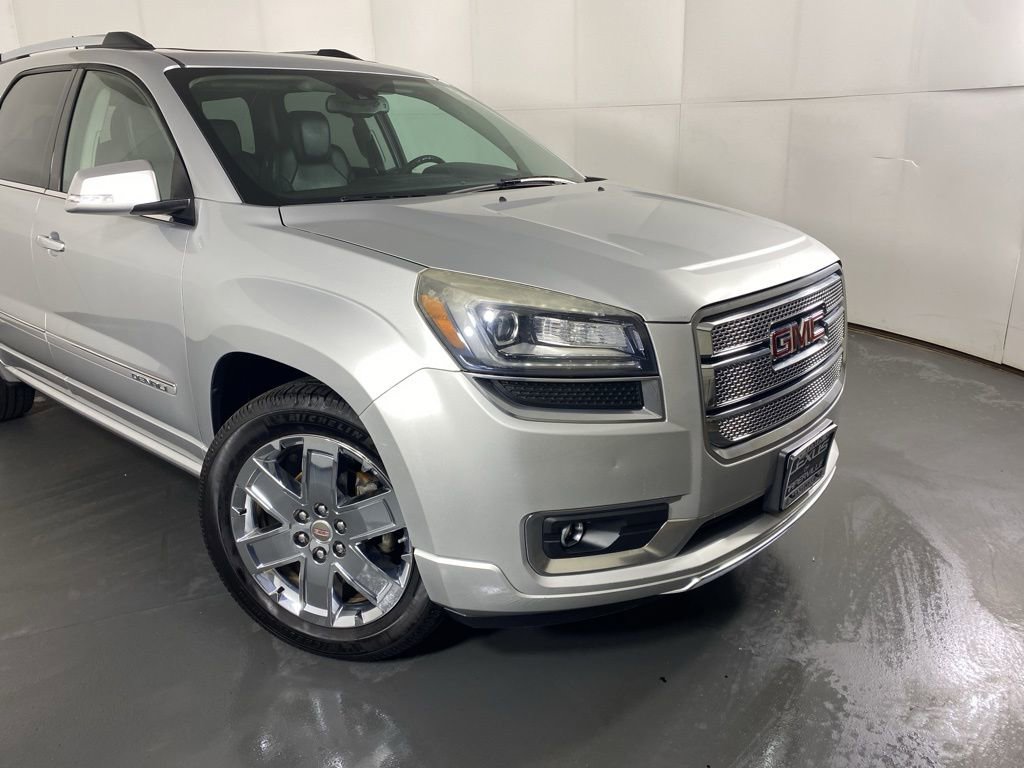 Used 2015 GMC Acadia Denali image 2