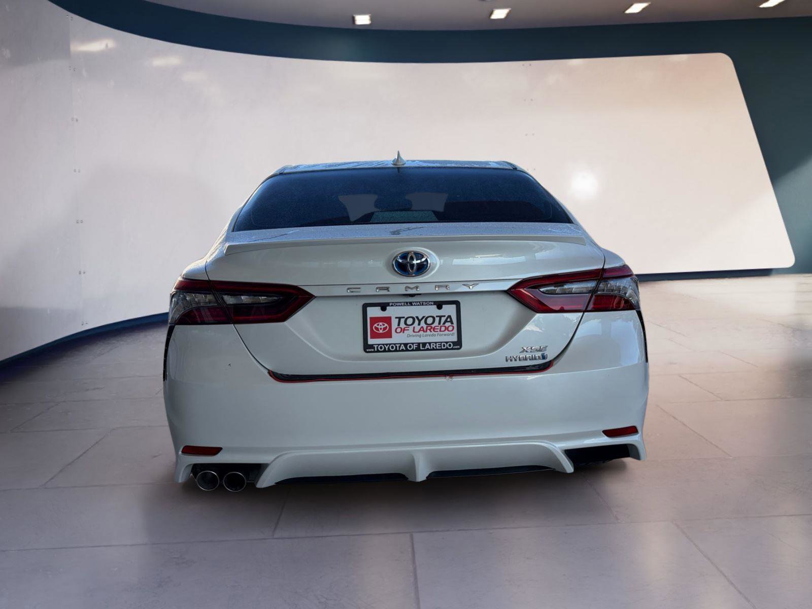 Used 2021 Toyota Camry XSE image 4