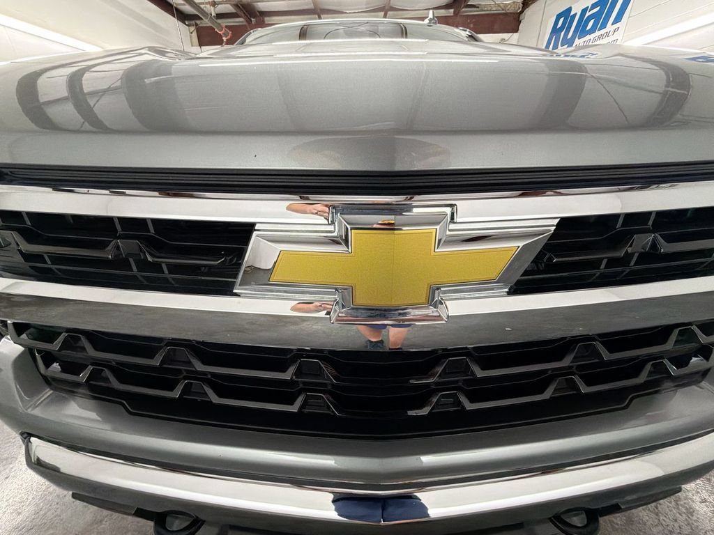 Used 2024 Chevrolet Silverado 1500 LT w/ Z71 Off-Road Package AWD/4WD image 30