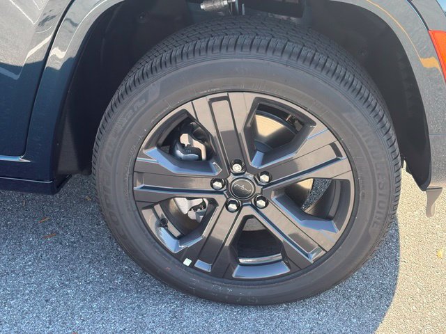New 2027 Jeep Grand Cherokee L Limited AWD/4WD image 10