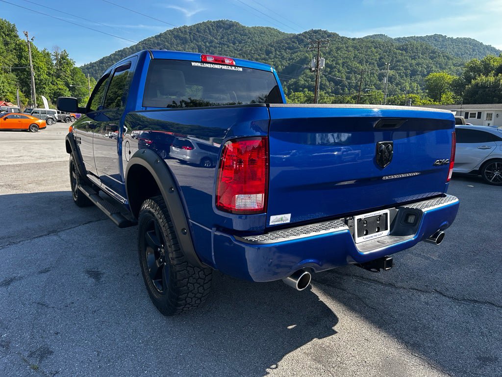 Used 2019 RAM 1500 Express w/ Express Value Package AWD/4WD image 6