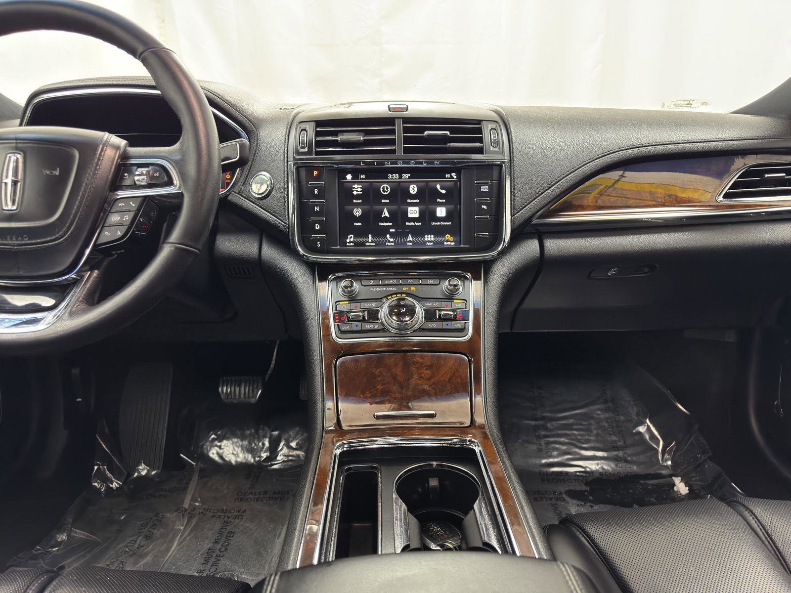 Used 2019 Lincoln Continental AWD w/ Equipment Group 500A image 30