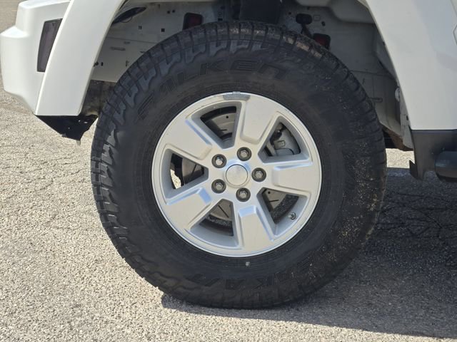 Used 2009 Jeep Liberty Sport w/ Popular Equipment Group image 14