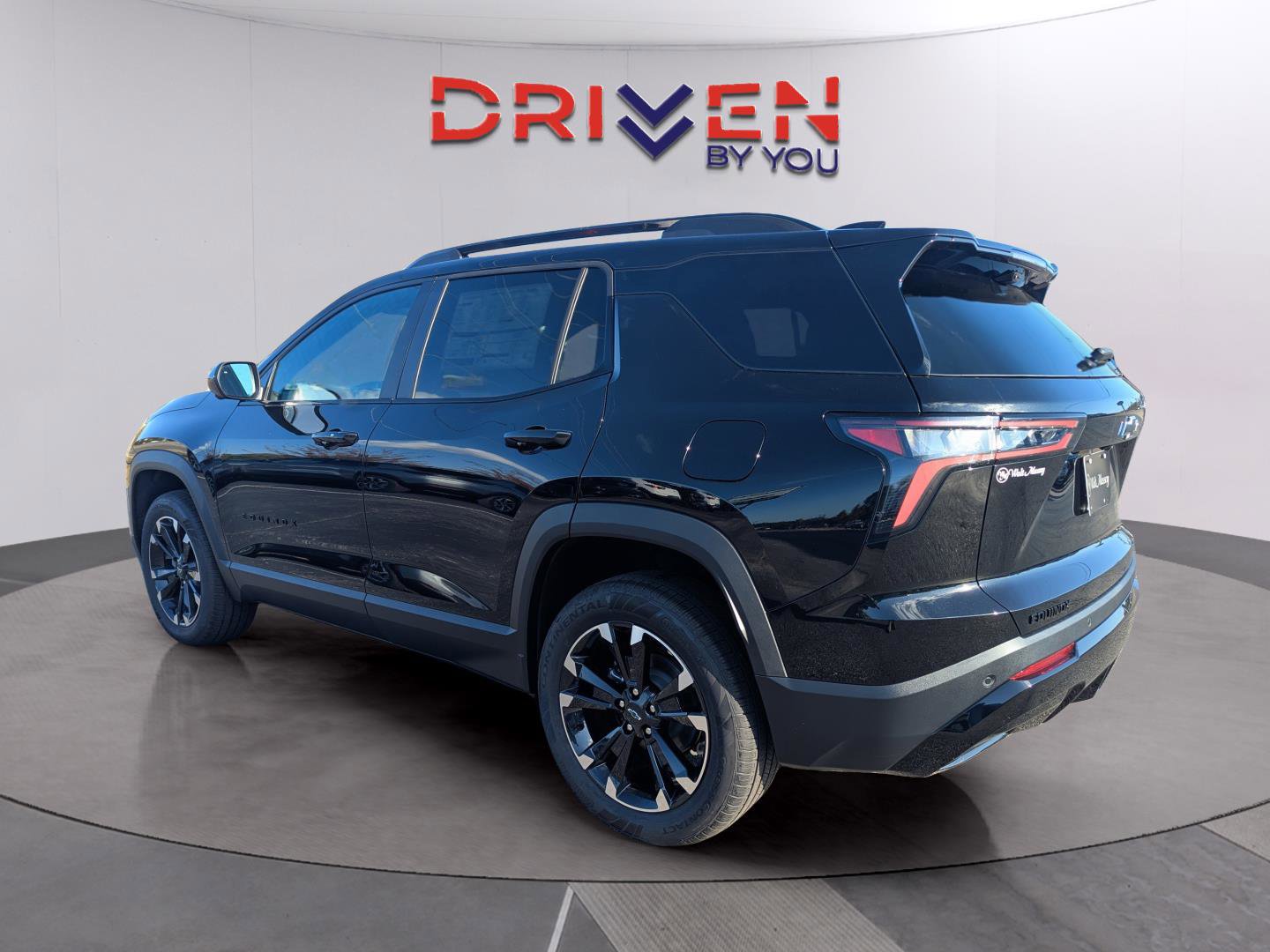 New 2026 Chevrolet Equinox RS w/ Safety and Technology Package image 3