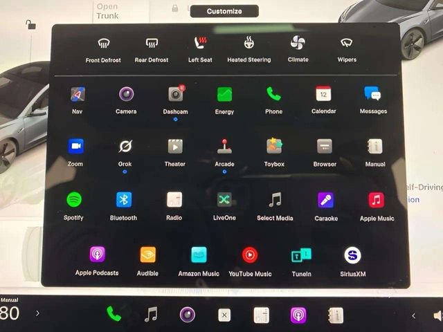 Used 2023 Tesla Model 3 Standard Range image 37